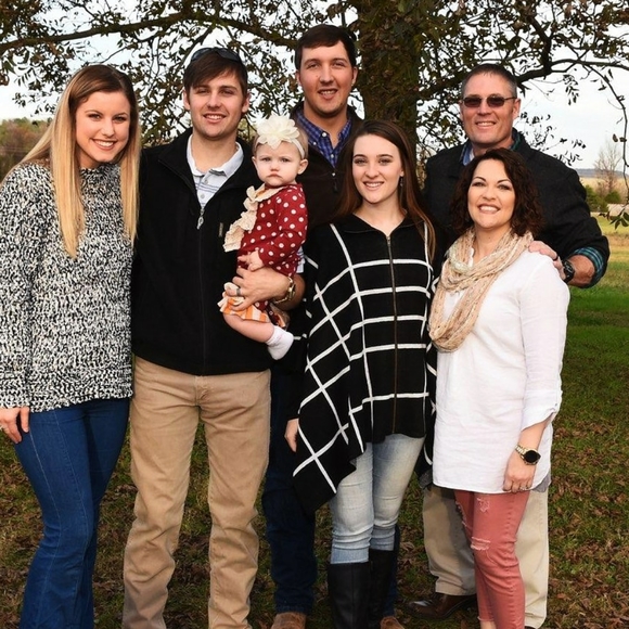 Meet your Posher, Dree - Picture 4 of 6